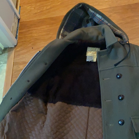 Size 12 kids roxton sports pea coat. Perfect condition, only wore a few times. - Picture 2 of 2